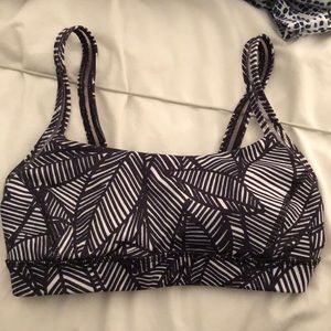 Never worn Lululemon bra